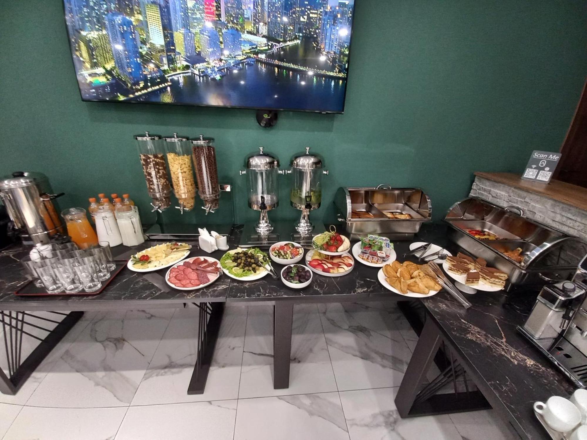 Avenue 23 Boutique Hotel Ереван Экстерьер фото